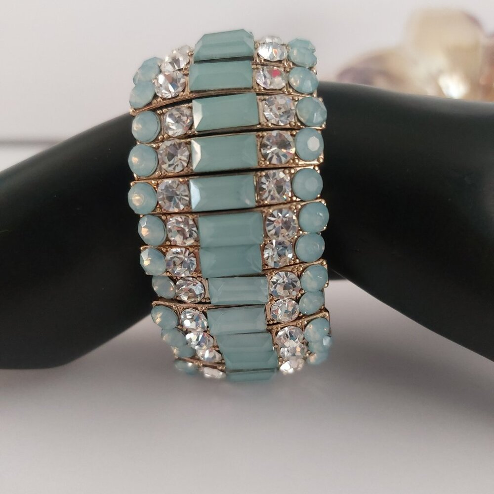 Turquoise Crystal Stretch Bracelet - Brand Unspecified - Picture 2 of 7